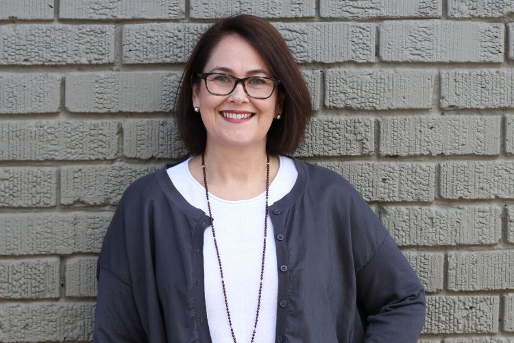 Tracey Francis, Essential Olie – essential oils and yoga