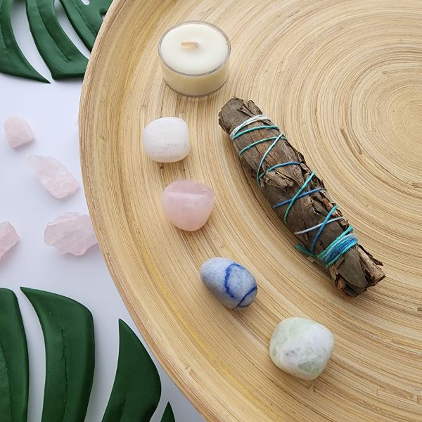 Intention Setting Kit for Manifestation – Crystals, Smudge, Candle